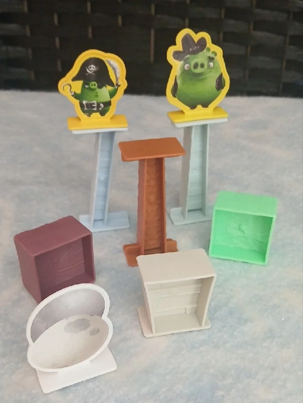 2016 McDonalds Angry Birds Toys Lot Of 18 Toys